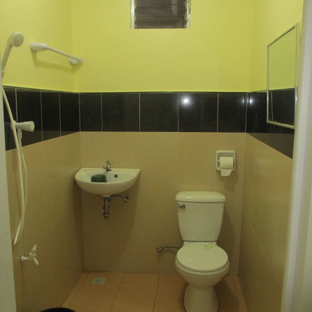 Alona Grove Tourist Inn Tawala  Bagian luar foto