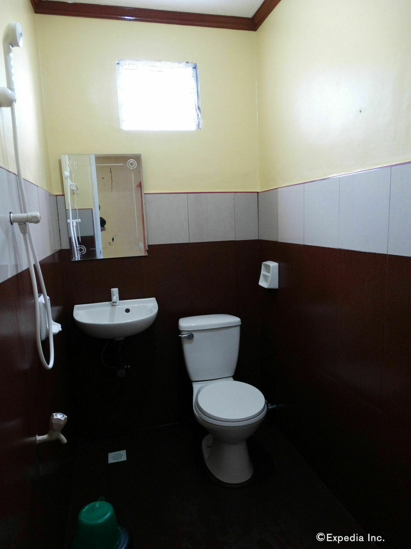 Alona Grove Tourist Inn Tawala  Bagian luar foto